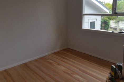 Photo of property in 1/22 Woodstock Road, Forrest Hill, Auckland, 0620