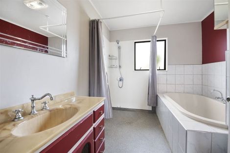 Photo of property in 4a Bollard Road, Tuakau, 2121