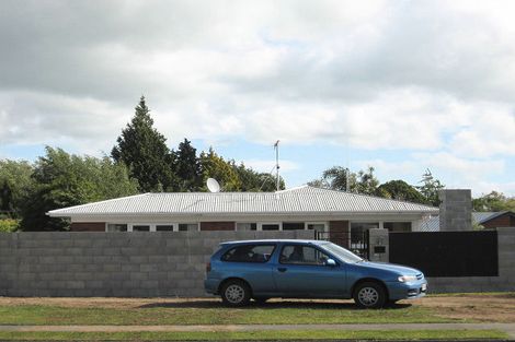 Photo of property in 68 Wordsworth Street, Leamington, Cambridge, 3432