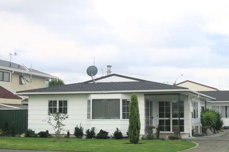 Photo of property in 16a Lannie Place, Greenmeadows, Napier, 4112