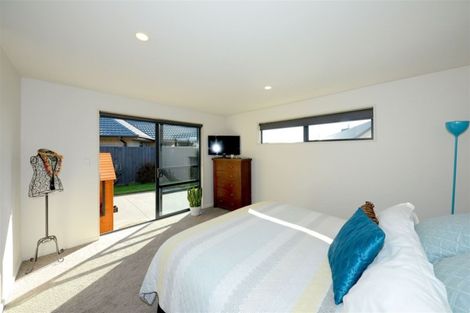 Photo of property in 3 Torrisdale Lane, Broomfield, Christchurch, 8042