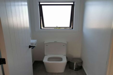 Photo of property in 133 Oreil Avenue, West Harbour, Auckland, 0618