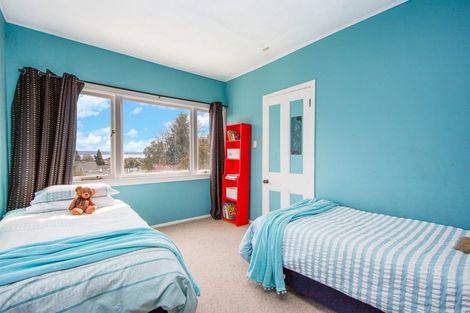 Photo of property in 4 Walnut Place, Owhata, Rotorua, 3010