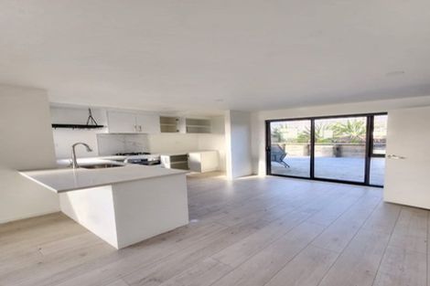 Photo of property in 36a Poruru Close, Papakura, 2110