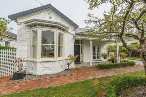 Photo of property in 4 Fife Street, Durie Hill, Whanganui, 4500
