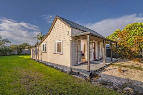 Photo of property in 3 Hannan Road, Whitianga, 3510