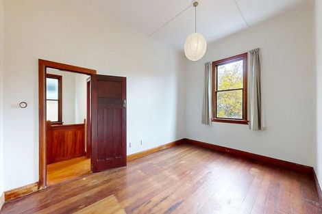 Photo of property in 140 Russell Terrace, Berhampore, Wellington, 6023