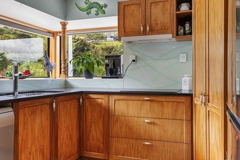 Photo of property in 24 Cornwall Road, Lyttelton, 8082