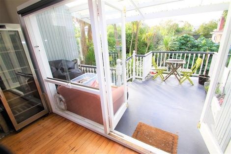 Photo of property in 107 Burnley Terrace, Sandringham, Auckland, 1025