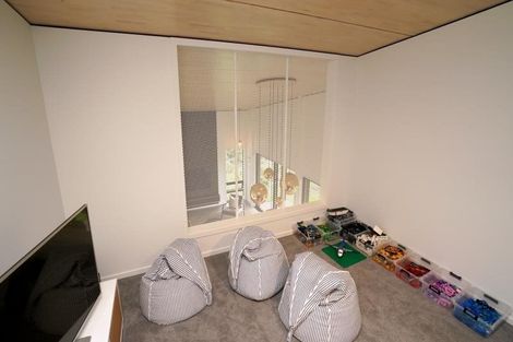 Photo of property in 16a Shearer Drive, Oakura, 4314