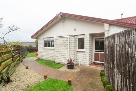 Photo of property in 106 Kelvin Grove Road, Kelvin Grove, Palmerston North, 4414