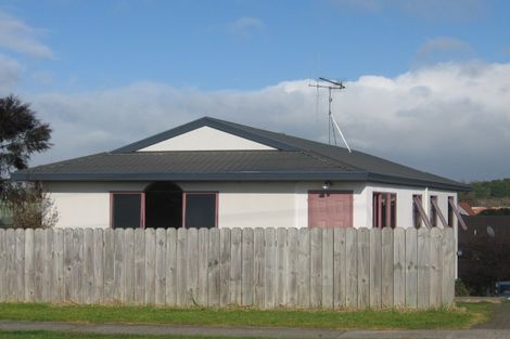 Photo of property in 217 Pukete Road, Pukete, Hamilton, 3200
