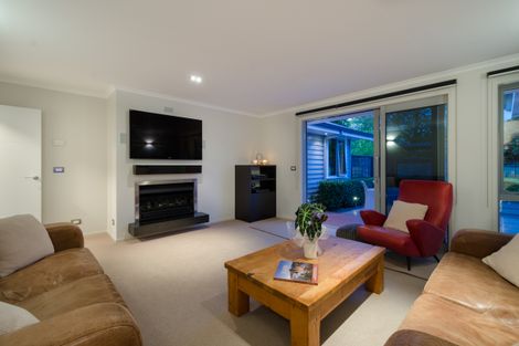 Photo of property in 55 Riverhead Road, Kumeu, 0810