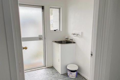 Photo of property in 129 Aviemore Drive, Highland Park, Auckland, 2010