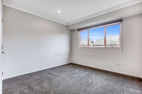 Photo of property in 13 Brookesmith Drive, Waiuku, 2123