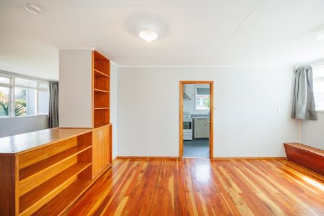 Photo of property in 74 Highbury Avenue, Highbury, Palmerston North, 4412