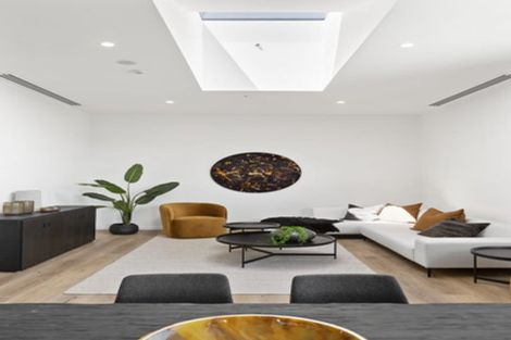 Photo of property in 7/14 Tamariki Avenue, Orewa, 0931