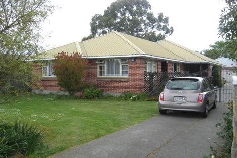 Photo of property in 91 Englefield Road, Northwood, Christchurch, 8051