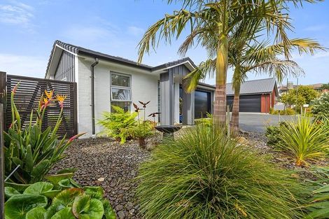 Photo of property in 50 Arabella Lane, Snells Beach, 0920