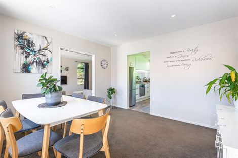 Photo of property in 9 Wakelin Place, Redwood, Christchurch, 8051