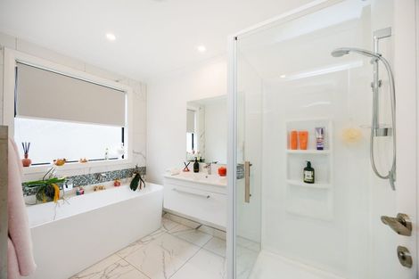 Photo of property in 16 Serenity Crescent, Kelvin Grove, Palmerston North, 4414