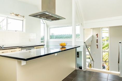 Photo of property in 3a Pah Road, Cockle Bay, Auckland, 2014