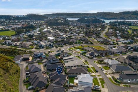 Photo of property in 14 Schooner Drive, Whitby, Porirua, 5024