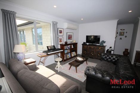 Photo of property in 37 Redhaven Rise, Netherby, Ashburton, 7700