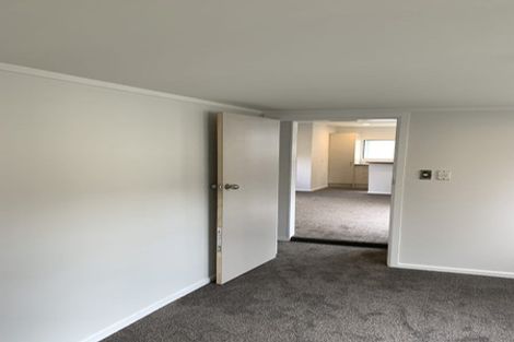 Photo of property in 32 Glamis Avenue, Strathmore Park, Wellington, 6022