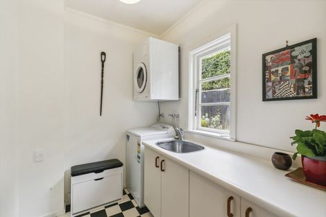 Photo of property in 109 Karori Road, Karori, Wellington, 6012