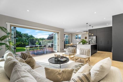 Photo of property in 83 Shackleton Road, Mount Eden, Auckland, 1024