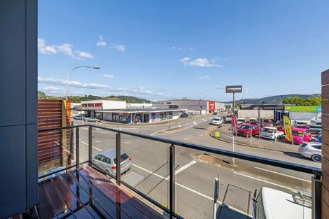 Photo of property in 18c King Street, Upper Hutt Central, Upper Hutt, 5018