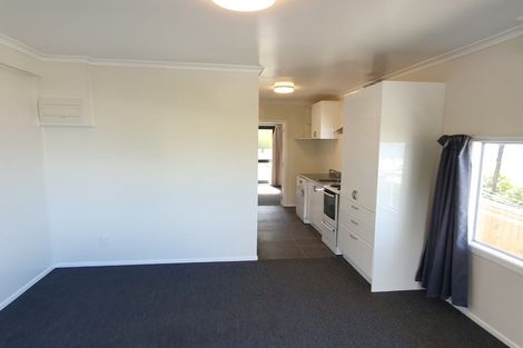 Photo of property in 4 London Road, Korokoro, Lower Hutt, 5012
