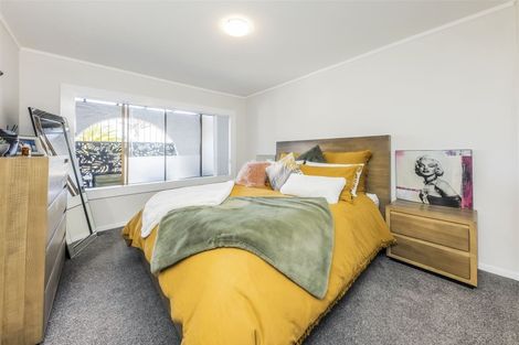 Photo of property in 4/8 Wood Street, Papakura, 2110