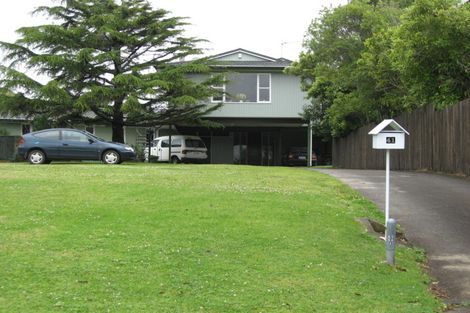 Photo of property in 41 Ridgemount Rise, Mangere Bridge, Auckland, 2022