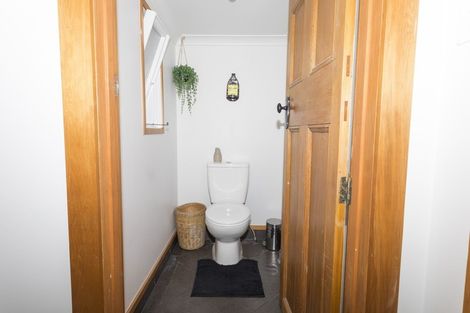 Photo of property in 11 Albert Street, Dannevirke, 4930