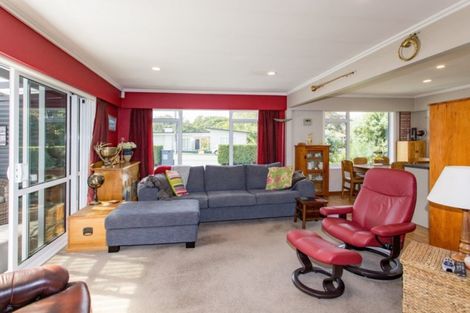 Photo of property in 21 Great North Road, Saint Johns Hill, Whanganui, 4501