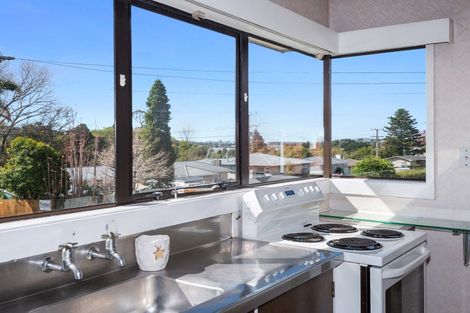 Photo of property in 18 Esk Street, Parkvale, Tauranga, 3112