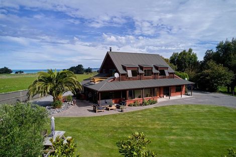 Photo of property in 61 Harnetts Road, Kaikoura Flat, Kaikoura, 7371