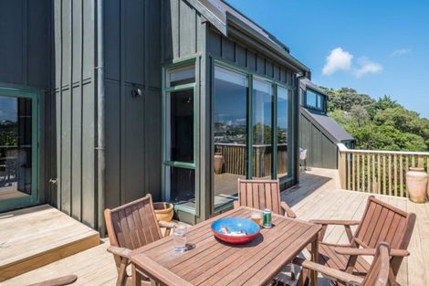 Photo of property in 2/77 Nevay Road, Miramar, Wellington, 6022