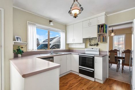 Photo of property in 46 Neri Crescent, Pomare, Rotorua, 3015