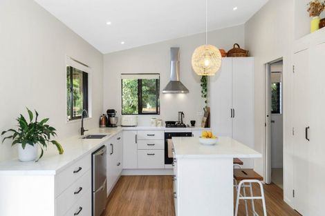 Photo of property in 954 Matakana Valley Road, Whangaripo, Wellsford, 0972