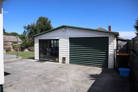 Photo of property in 145 Rangiora Avenue, Roslyn, Palmerston North, 4414