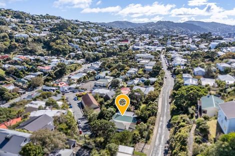 Photo of property in 3 Lincoln Street, Brooklyn, Wellington, 6021