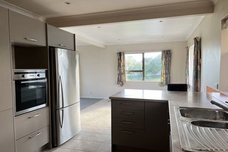 Photo of property in 31 Marendellas Drive, Bucklands Beach, Auckland, 2014