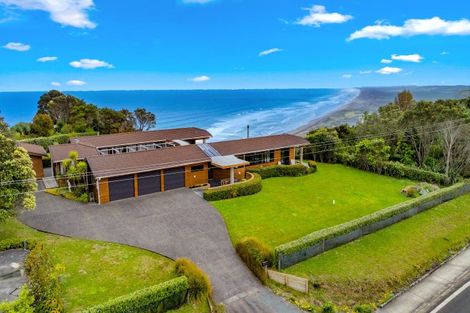 Photo of property in 381 Oaia Road, Muriwai, Waimauku, 0881