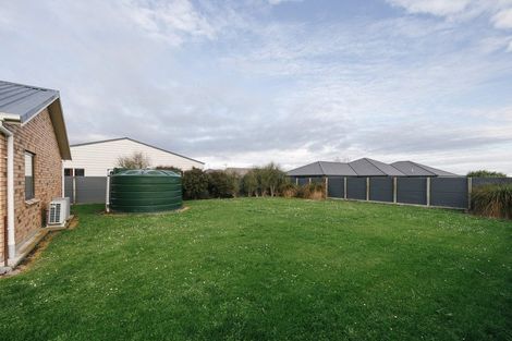 Photo of property in 22 Phillips Street, Sanson, 4817