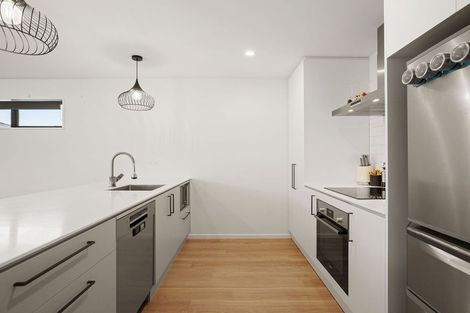 Photo of property in 17 Bill Hammond Drive, Belfast, 8051