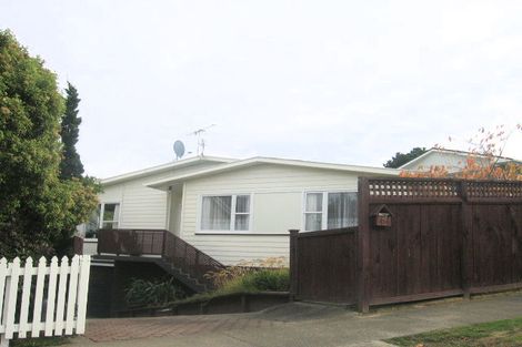 Photo of property in 209 Dowse Drive, Maungaraki, Lower Hutt, 5010