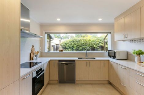 Photo of property in 38 Ashley Street, St Andrews, Hamilton, 3200